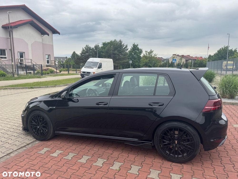 Volkswagen Golf - 4