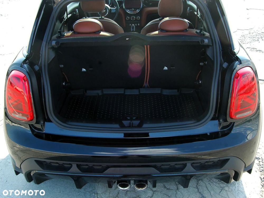 MINI John Cooper Works sport - 13