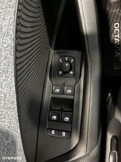 Skoda Octavia 1.5 TSI mHEV Edition 130 Selection DSG - 27