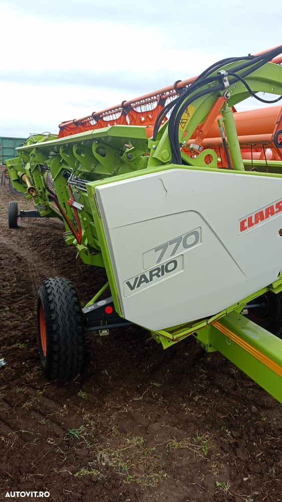 Claas LEXION 750 - 12