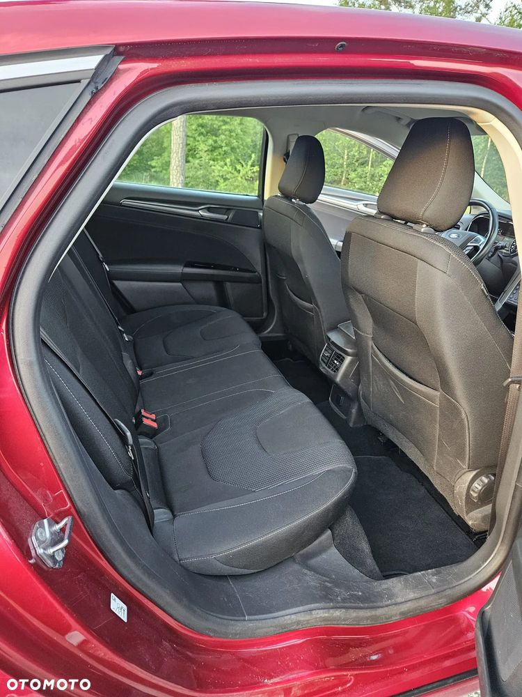 Ford Mondeo 2.0 EcoBlue Titanium - 4