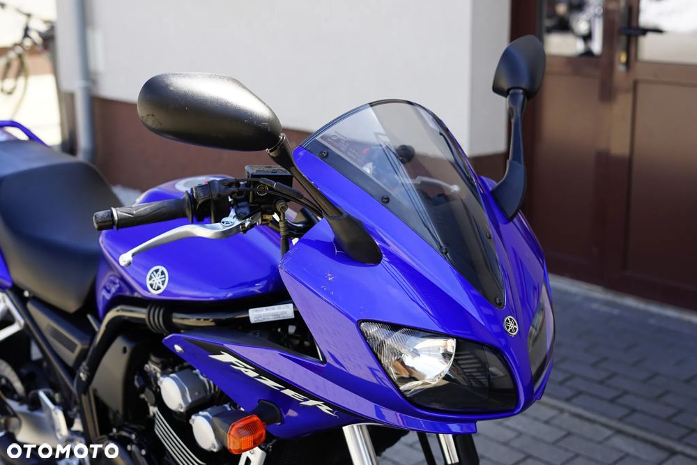 Yamaha FZS - 14