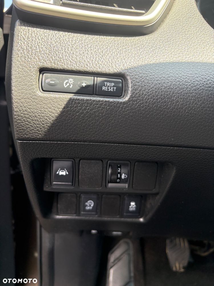 Nissan Qashqai - 34