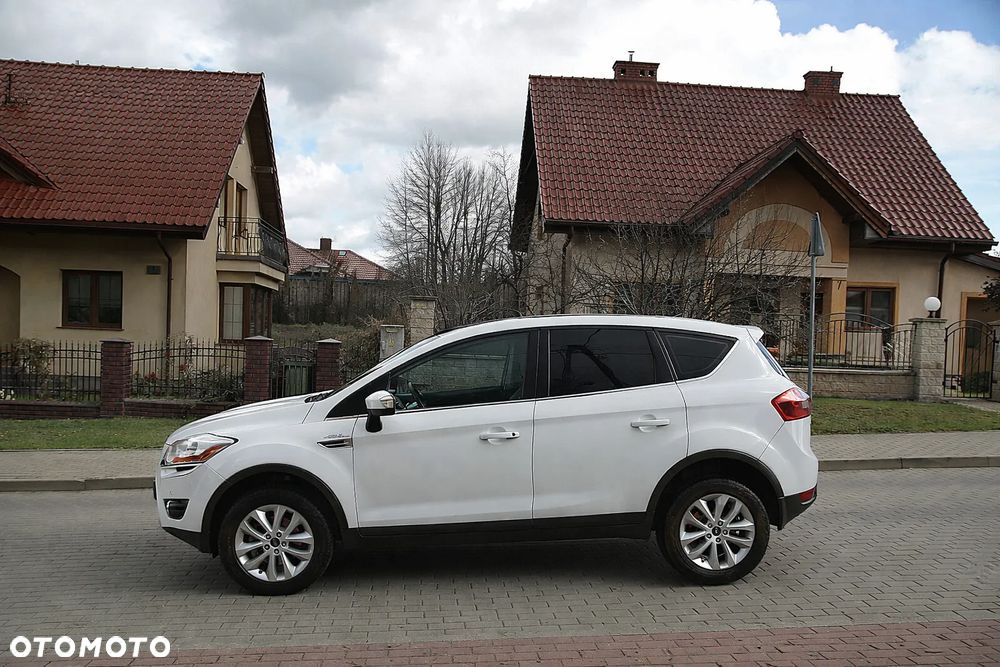 Ford Kuga 2.0 TDCi 4x4 Titanium - 5