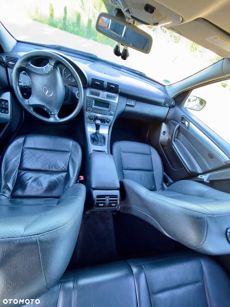 Mercedes-Benz Klasa C 220 T CDI Avantgarde - 10