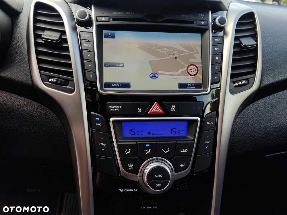Hyundai i30 1.4 Fifa World Cup Edition - 31