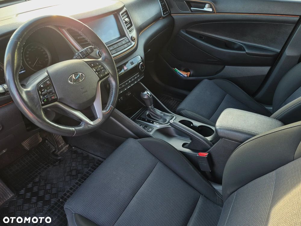 Hyundai Tucson 1.7 CRDI BlueDrive Comfort 2WD DCT - 8