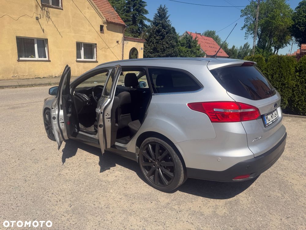 Ford Focus - 14
