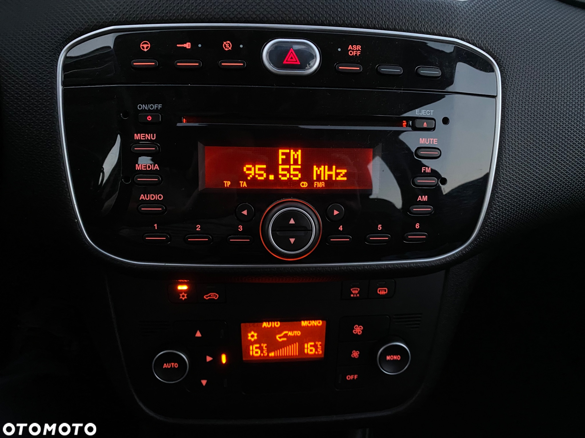 Fiat Grande Punto - 12