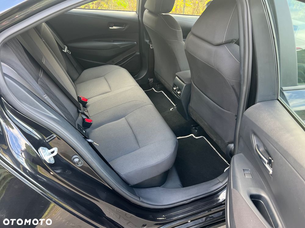 Toyota Corolla 1.8 Hybrid Active - 25