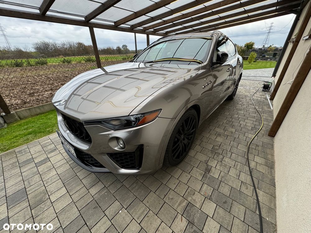 Maserati Levante Q4 GranSport - 9
