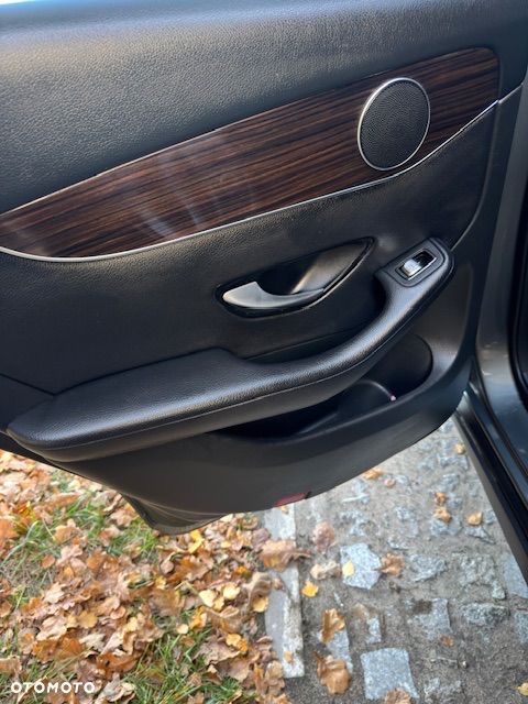 Mercedes-Benz GLC - 22