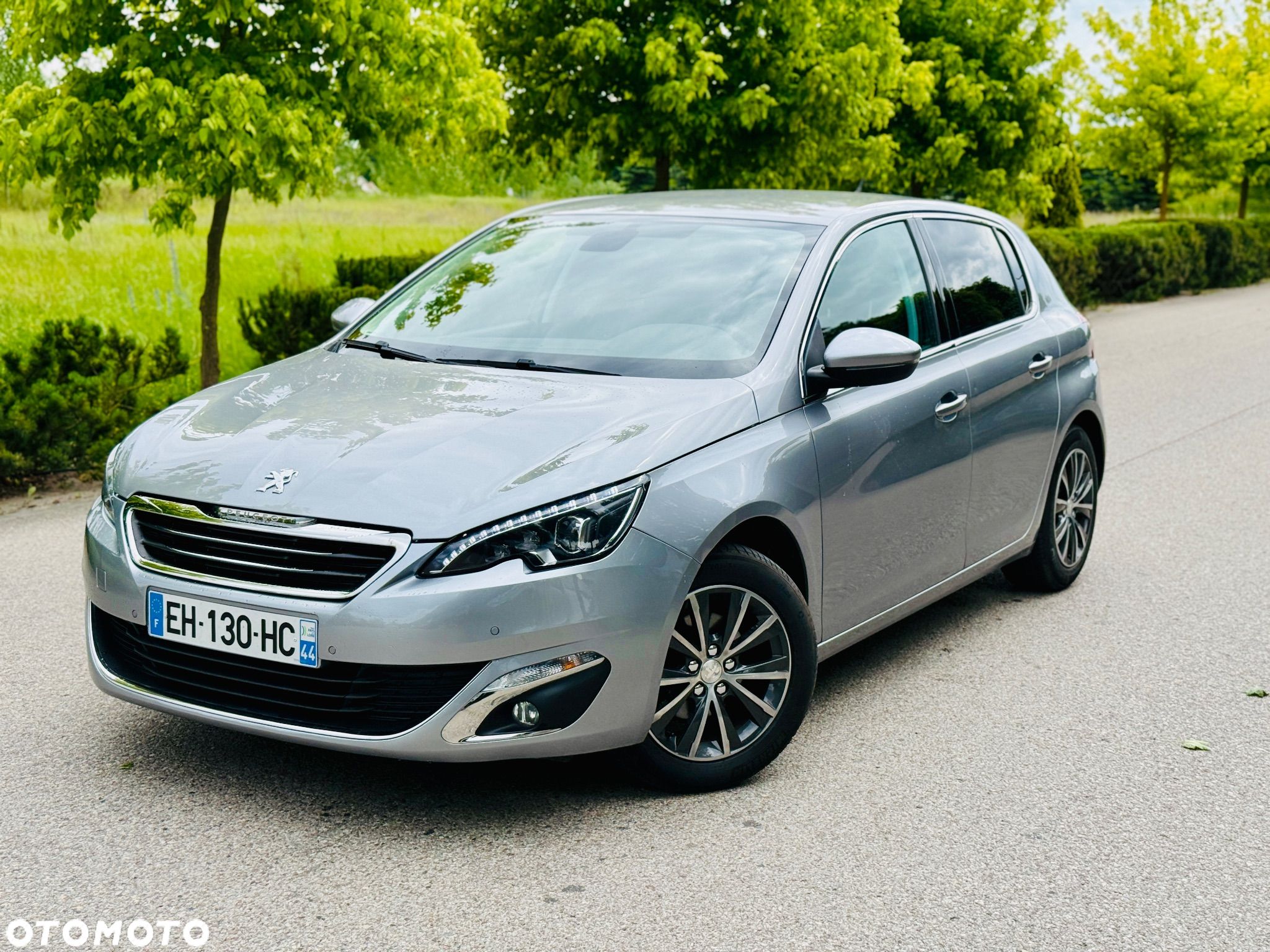Peugeot 308 - 1