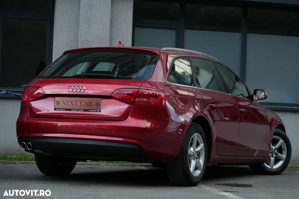 Audi A4 Avant 2.0 TDI DPF clean multitronic Attraction - 5
