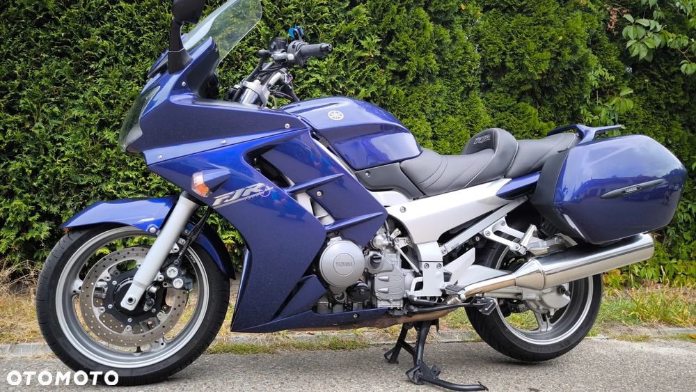 Yamaha FJR - 8