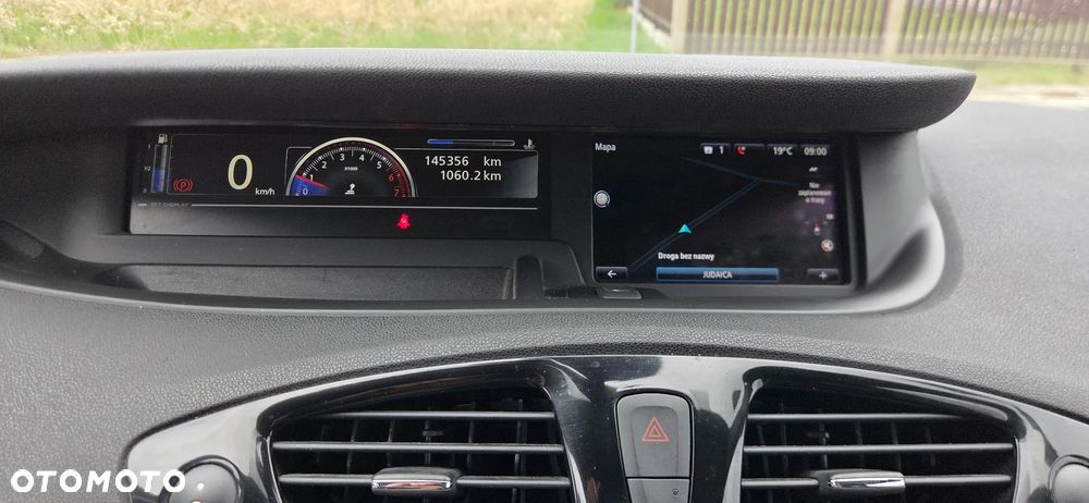 Renault Scenic ENERGY TCe 130 BOSE EDITION - 13