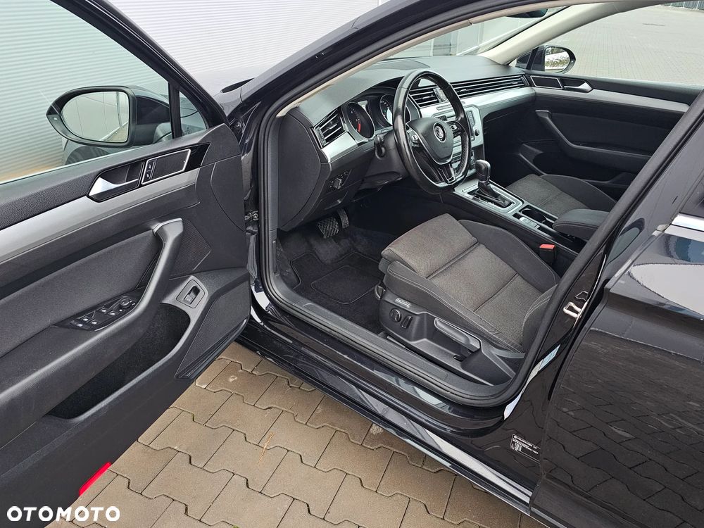 Volkswagen Passat Variant 2.0 TDI DSG (BlueMotion Technology) Comfortline - 5