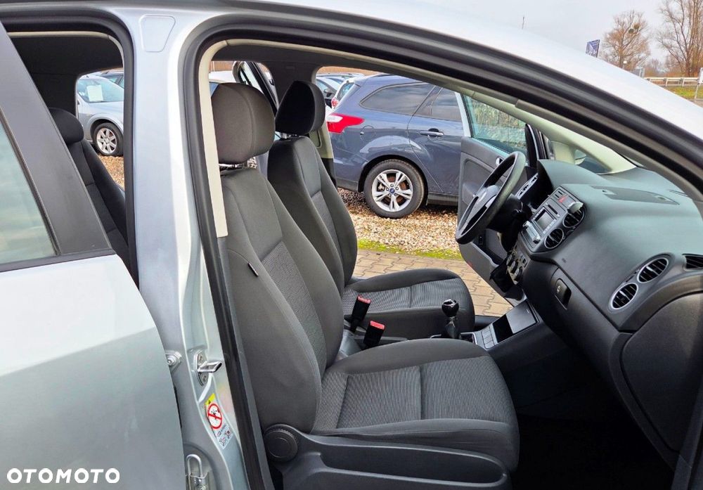 Volkswagen Golf Plus - 26