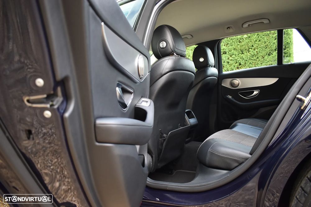 Mercedes-Benz C 200 d AMG Line - 11