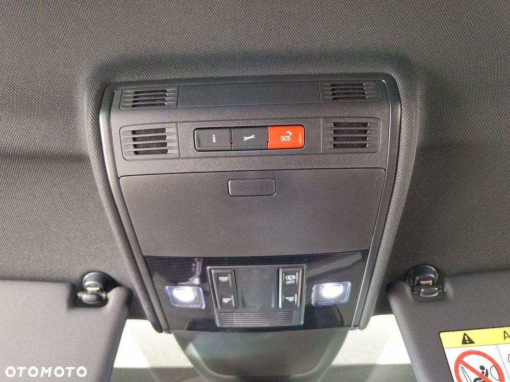 Volkswagen Taigo - 27