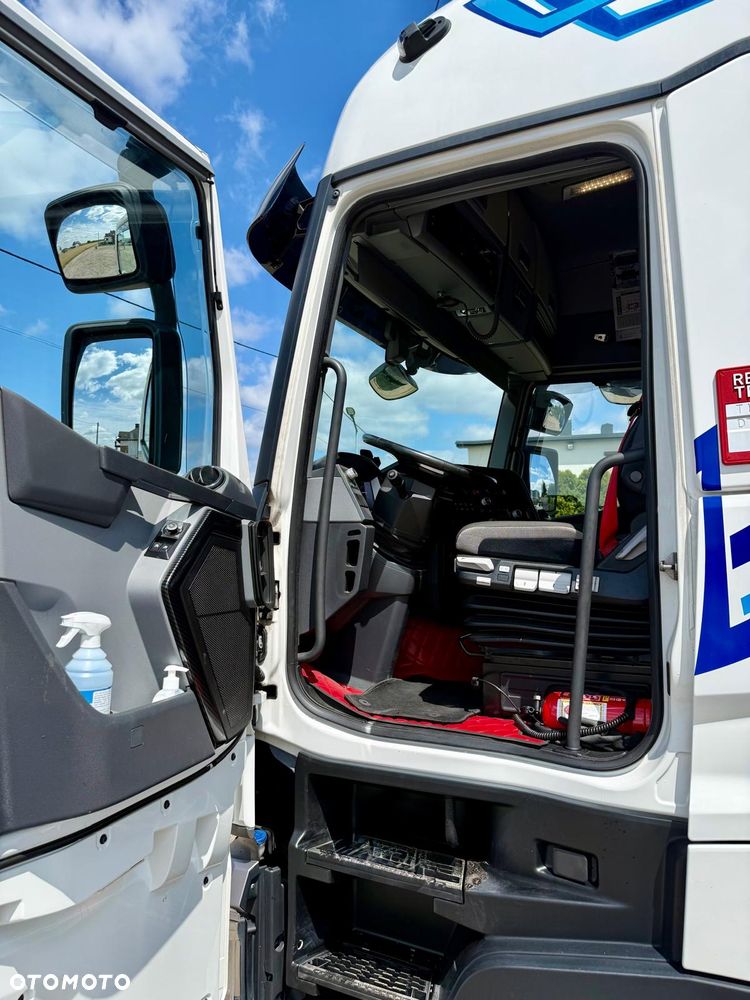 Renault Gama T 520 - 8