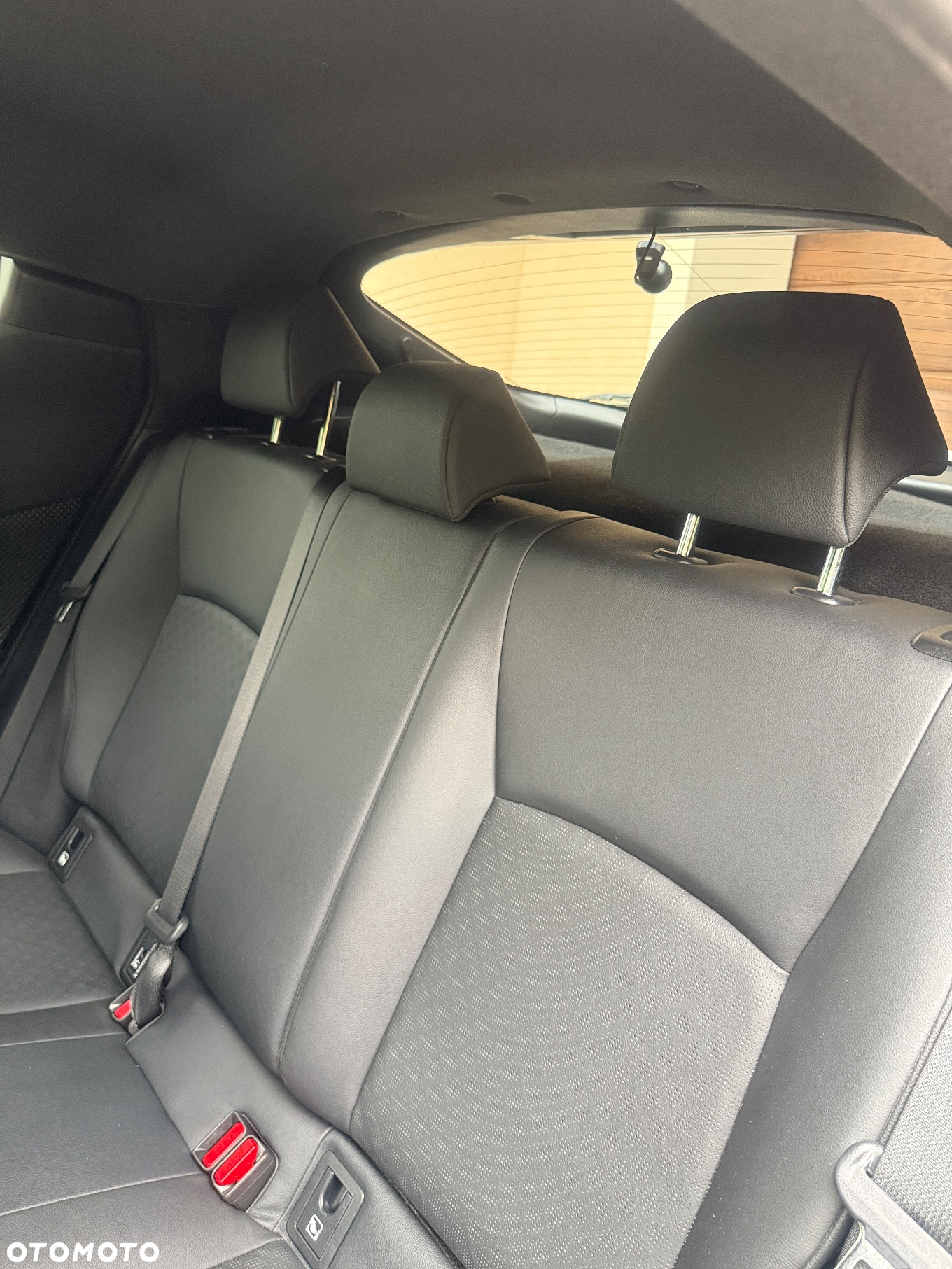 Toyota C-HR Hybrid Style Selection - 29