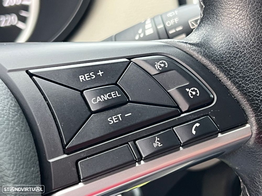 Nissan Micra 1.0 IG-T N-Design Black CVT - 18