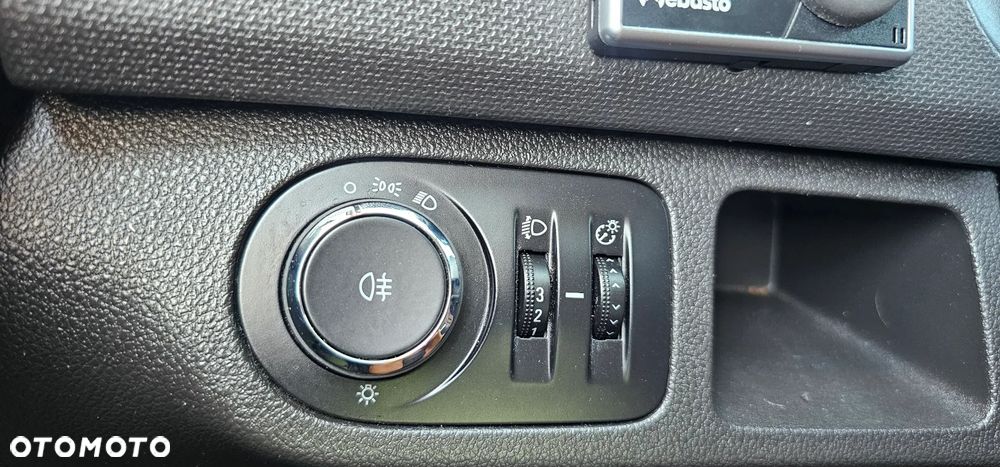 Opel Meriva 1.4 Active - 29