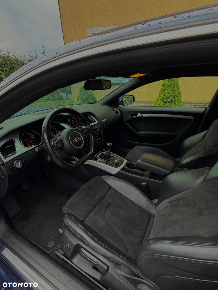 Audi A5 Coupé 2.0 TDI quattro sport - 12