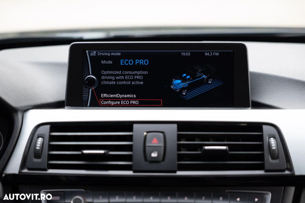 BMW Seria 3 320d Aut. Efficient Dynamics Edition - 23