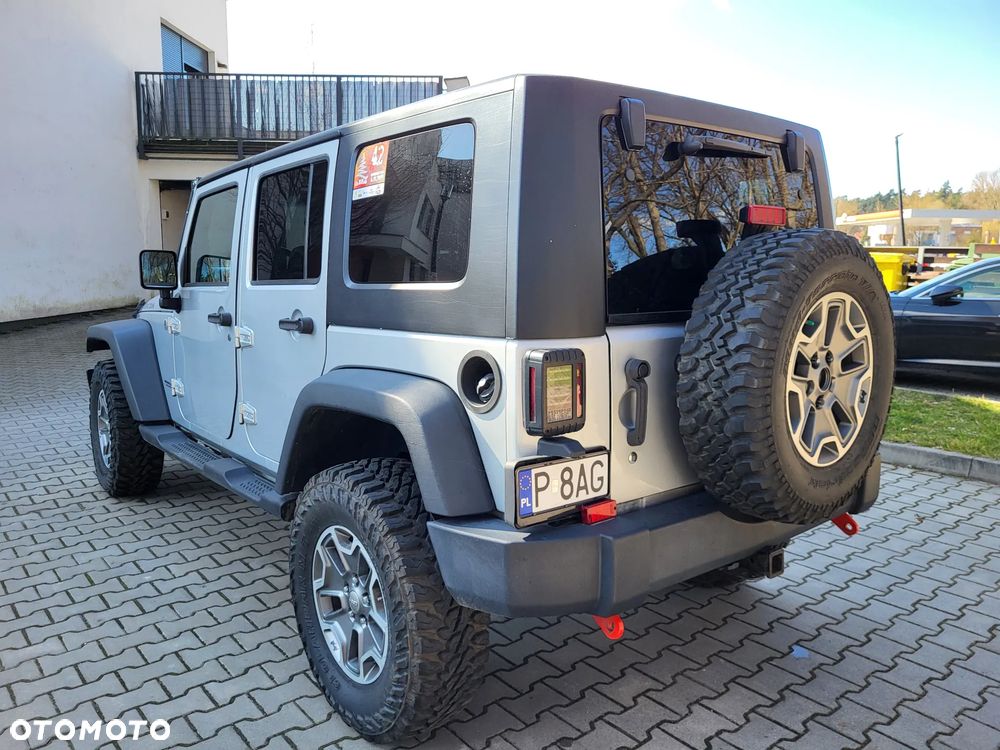 Jeep Wrangler - 4
