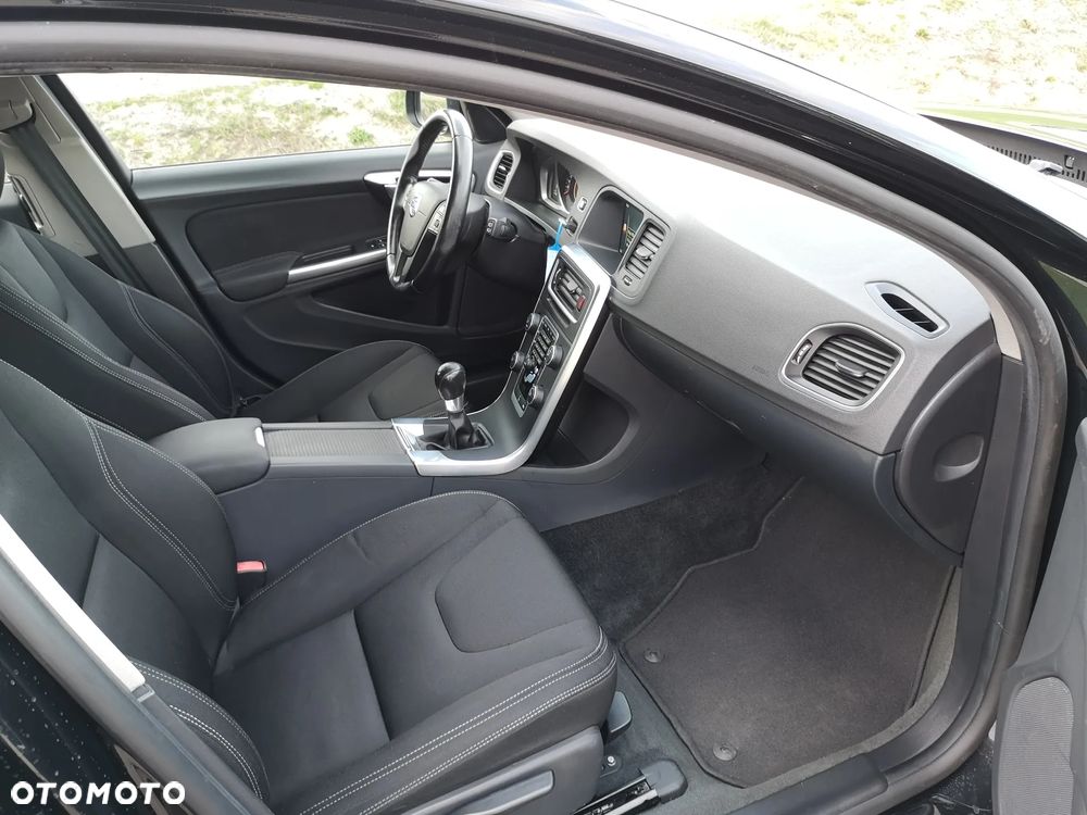 Volvo V60 T3 - 5