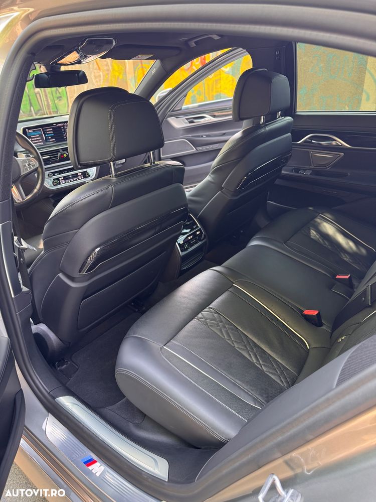 BMW Seria 7 - 15