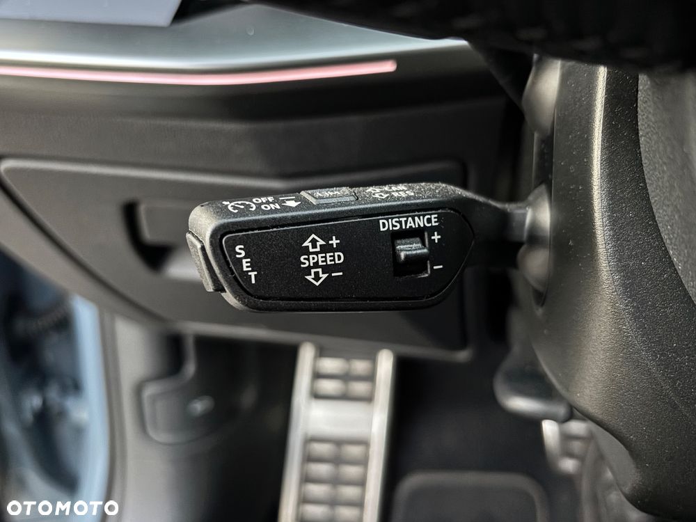 Audi RS3 Limousine - 24