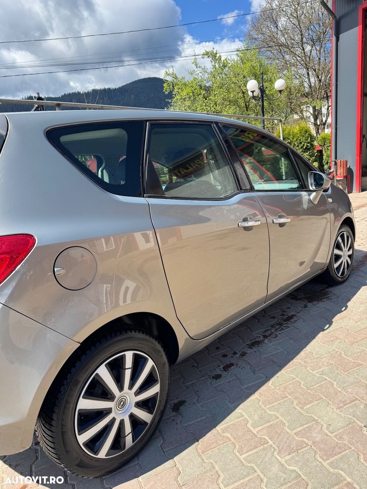 Opel Meriva 1.7 CDTI Automatik Edition - 4