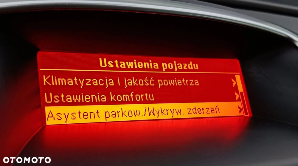 Opel Astra 2.0 CDTI Exklusiv - 22