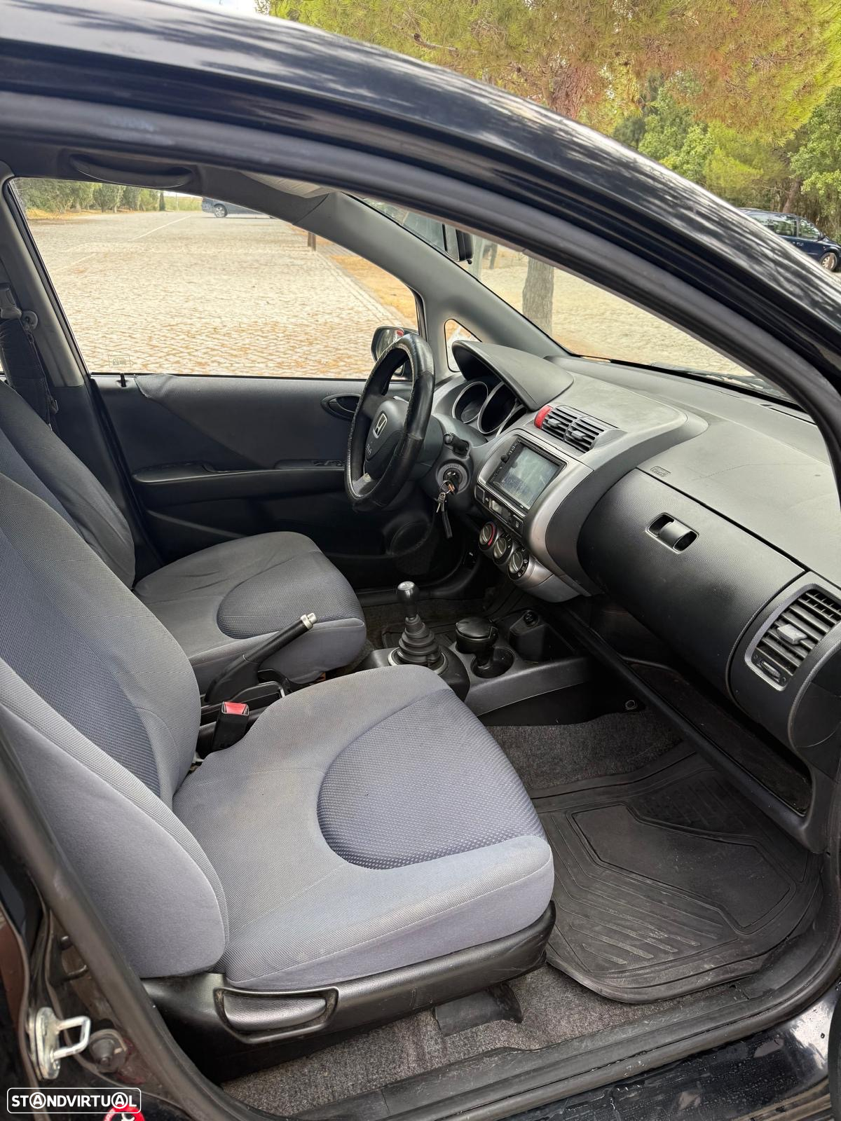 Honda Jazz 1.2 Live - 2