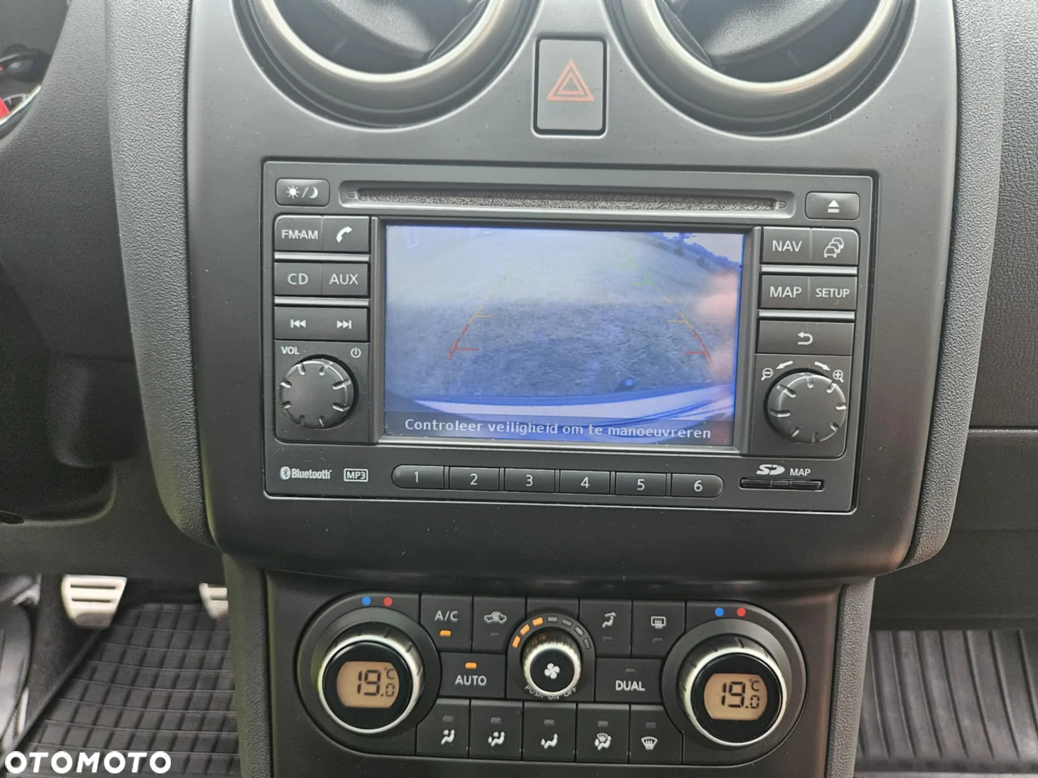 Nissan Qashqai 1.6 I-Way - 11