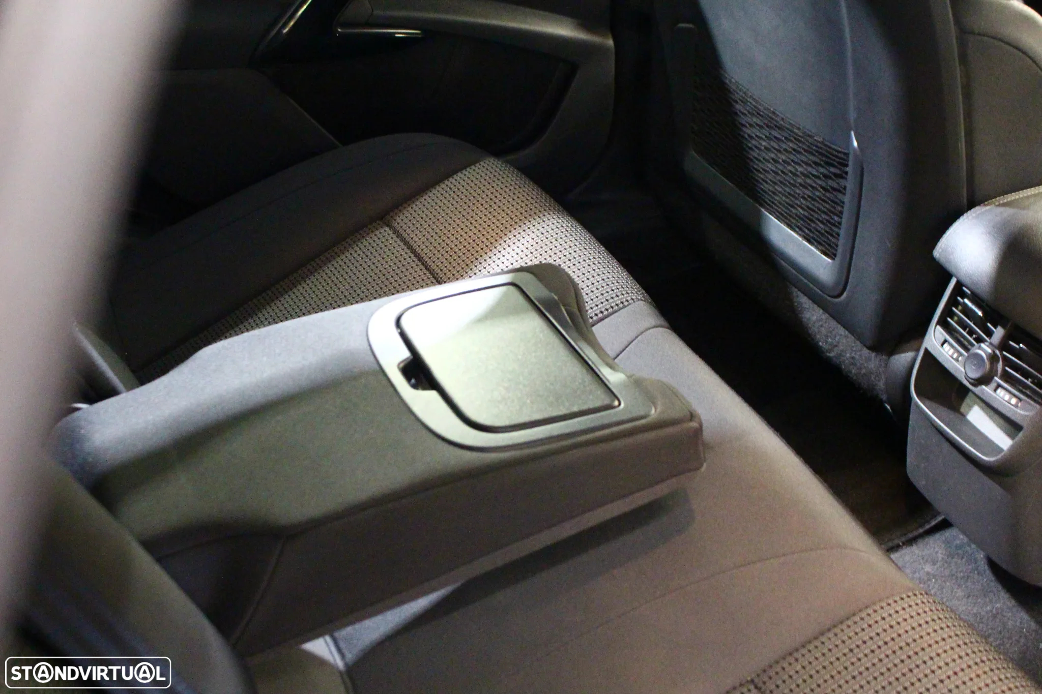 Peugeot 508 SW 1.6 BlueHDi Active - 18