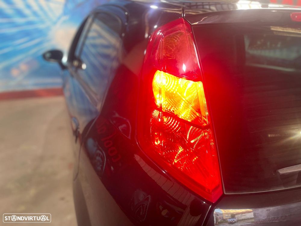 Fiat Grande Punto - 23