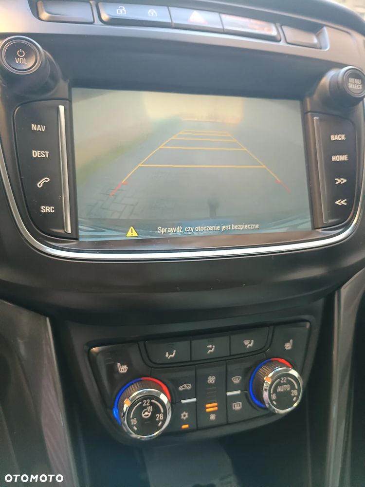 Opel Zafira - 18