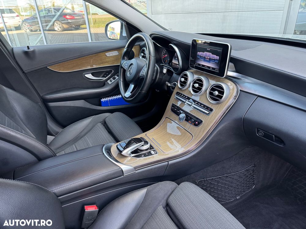Mercedes-Benz C 220 (BlueTEC) d 7G-TRONIC Avantgarde - 15