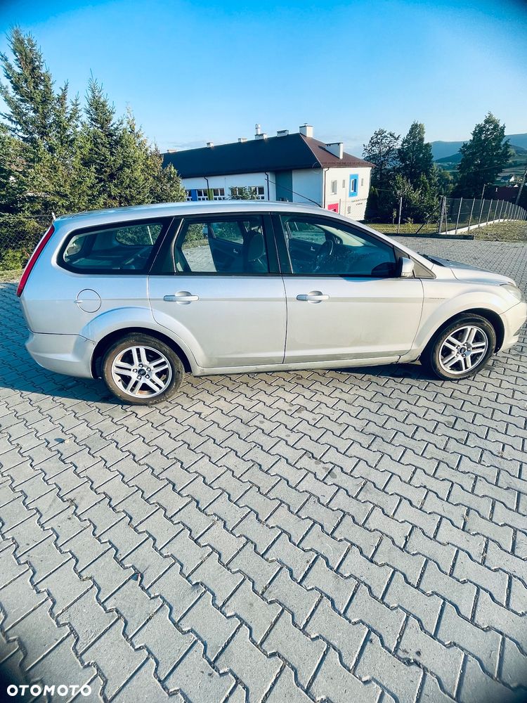Ford Focus 1.6 TDCi Ambiente - 3