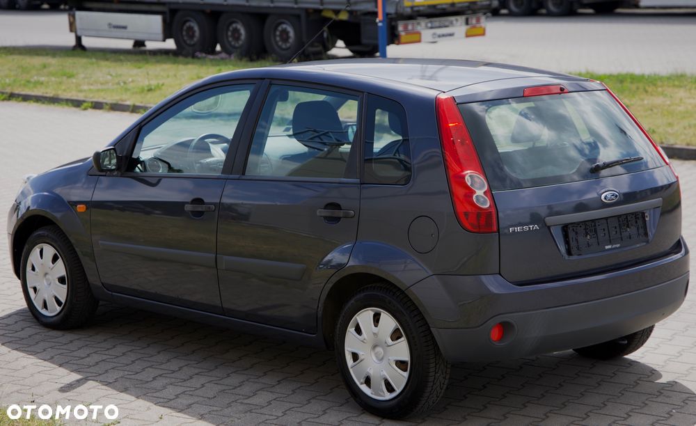 Ford Fiesta 1.3 - 19