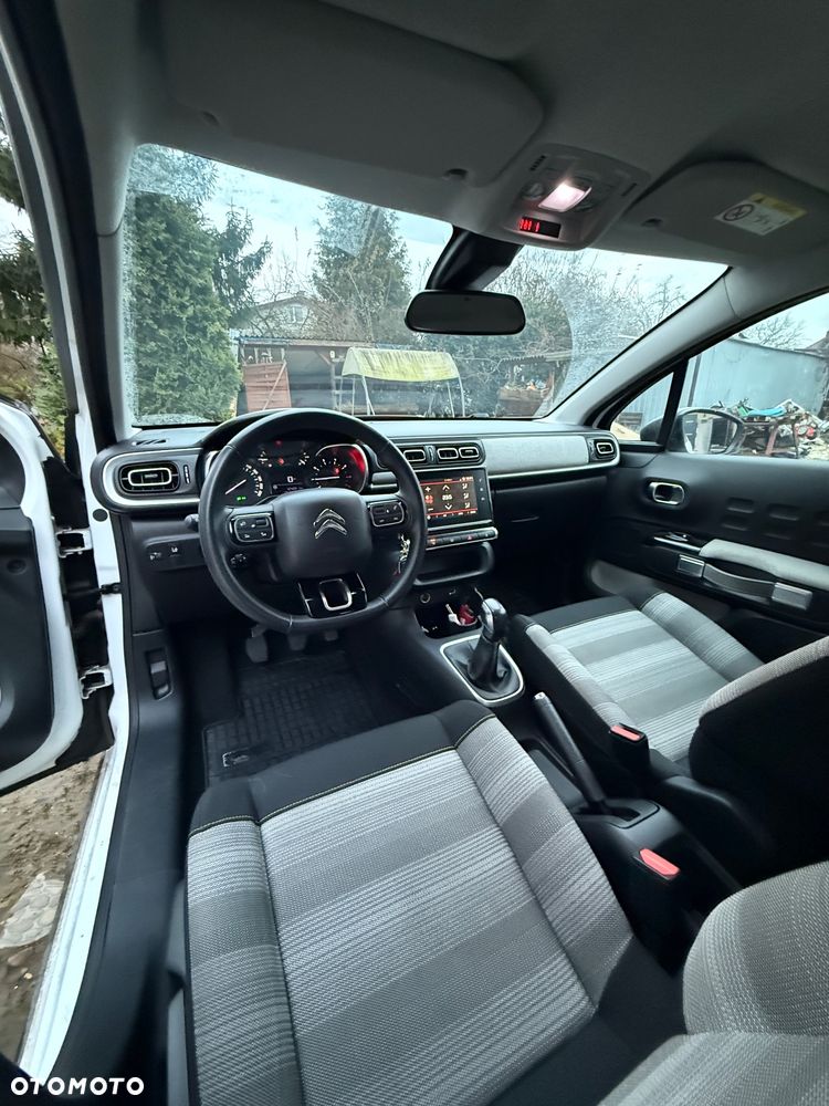 Citroën C3 1.2 PureTech Shine - 14