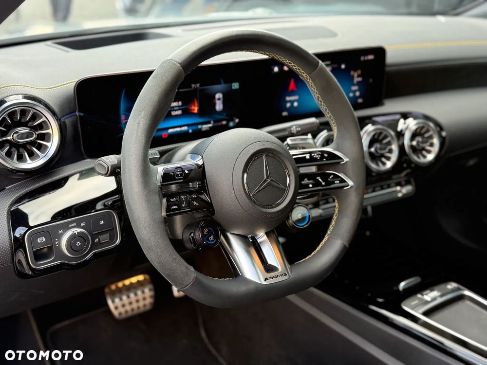 Mercedes-Benz CLA AMG 45 S 4Matic+ B AMG Speedsh 8G-D - 13