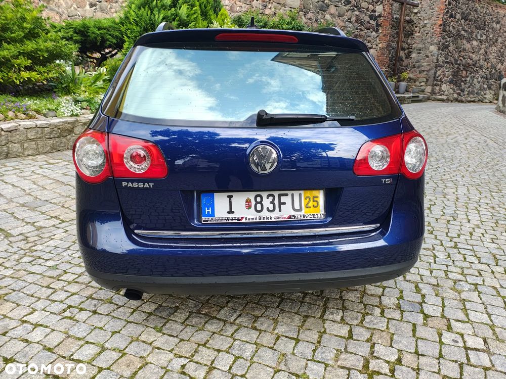 Volkswagen Passat 1.4 TSI BMT Comfortline - 16