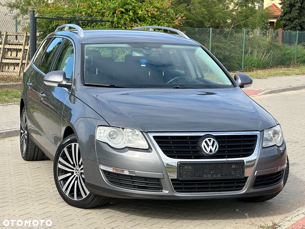 Volkswagen Passat - 2