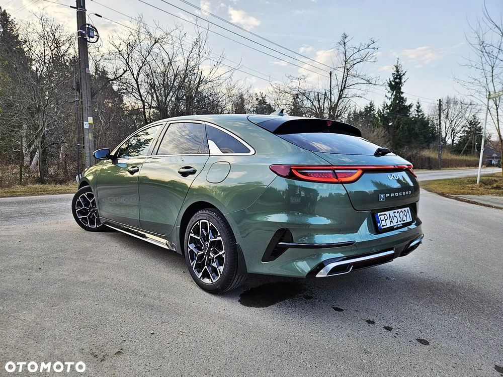 Kia ProCeed - 15