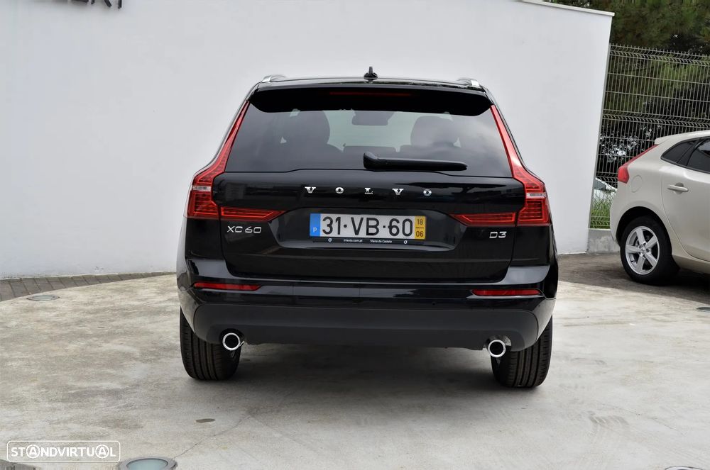 Volvo XC 60 2.0 D3 Momentum - 17